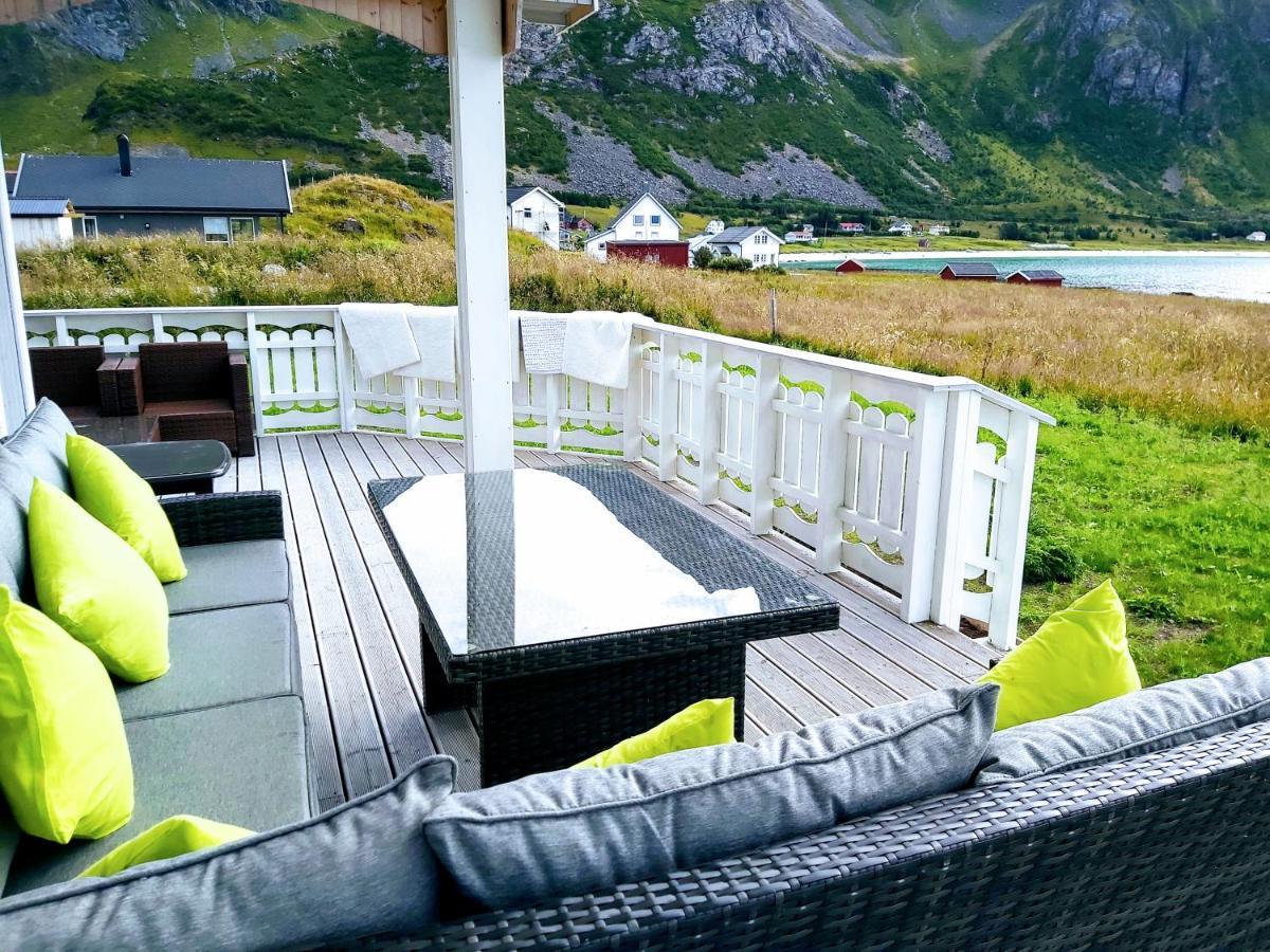 Banpim Beachside Lofoten Рамберг Экстерьер фото