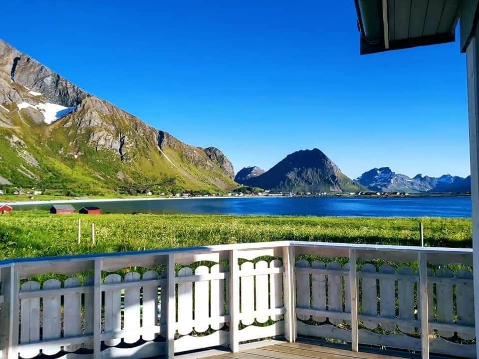 Banpim Beachside Lofoten Рамберг Экстерьер фото